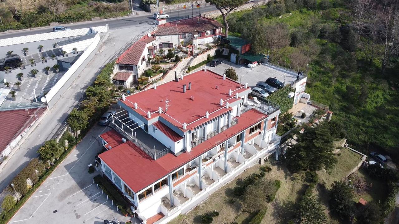 Mini Hotel - Angolo Di Paradiso - Pozzuoli Exterior photo